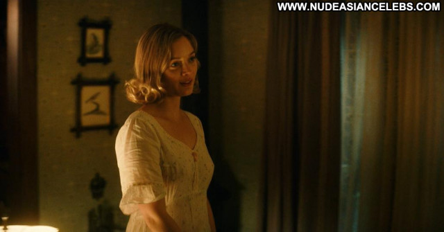 Bella Heathcote Strange Angel Nipples Posing Hot See Through Bella Heathcote Strange Angel Nipples Posing Hot See Through