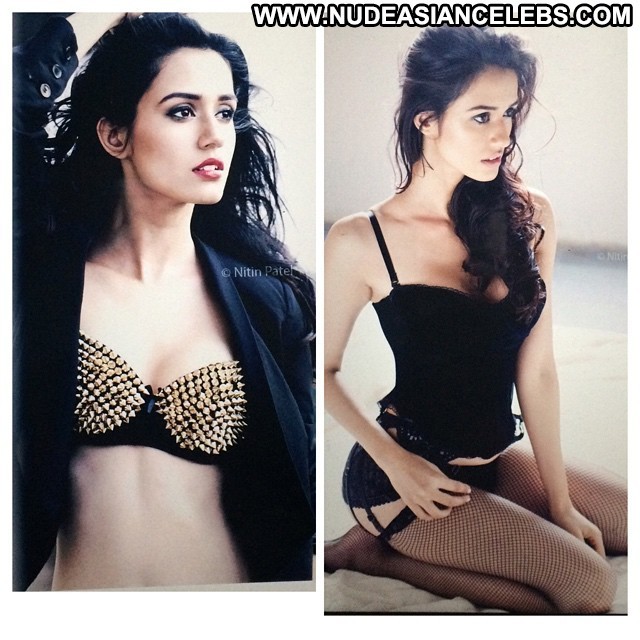 Disha Patani Miscellaneous Sultry Pretty Asian Medium Tits Brunette