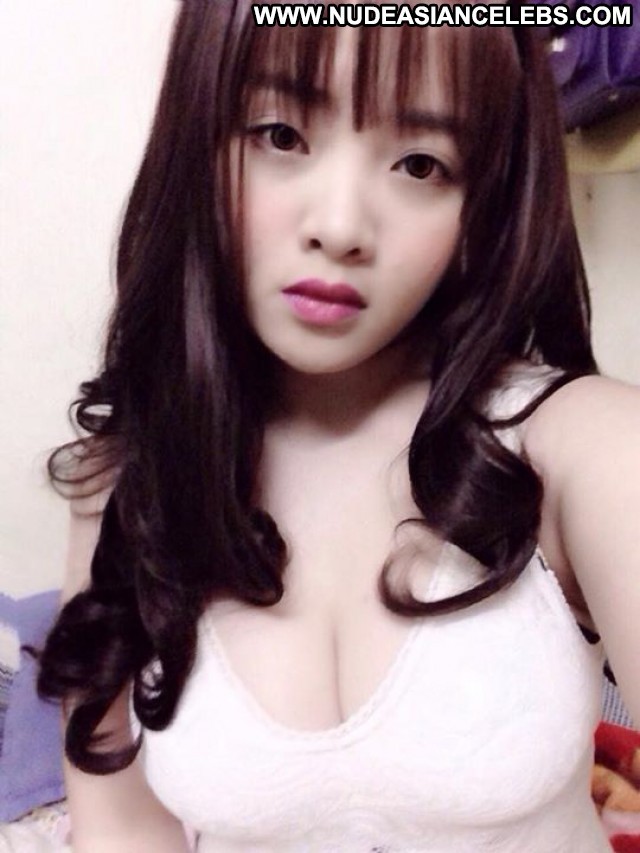Cao Giang The Viet Nam Personal Show Celebrity Asian Skinny Doll Big