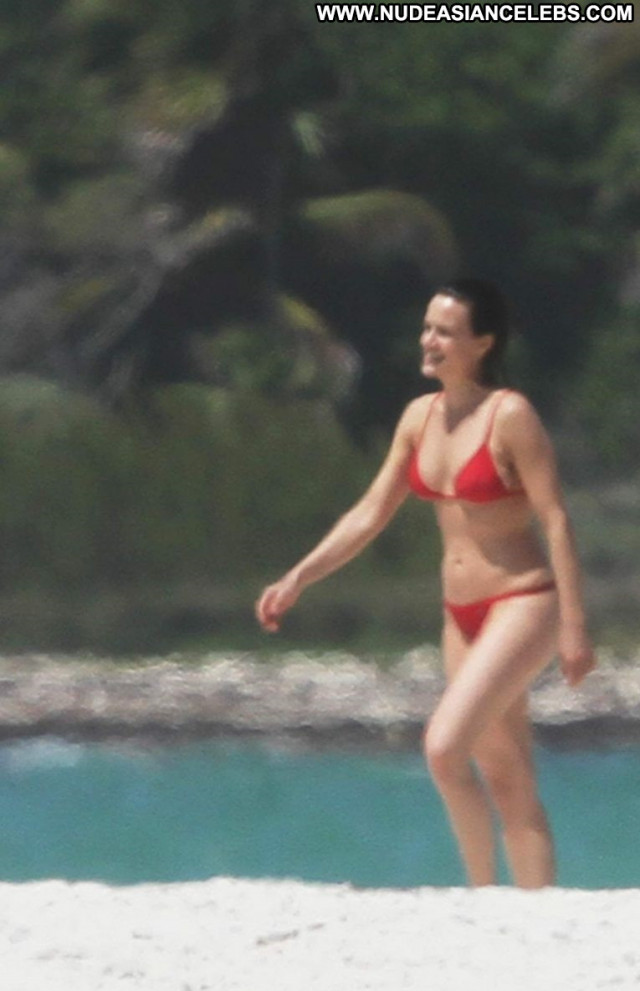 Carla Gugino Beautiful Bikini Celebrity Beach Babe Posing Hot