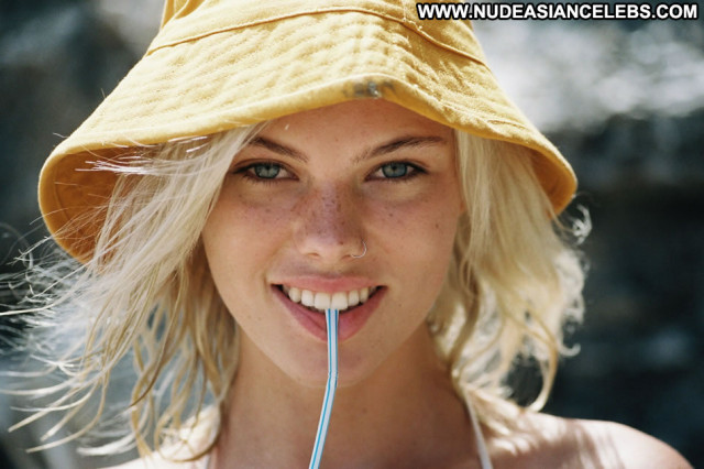 Florence Henderson Mom Sea Babe Pool Posing Hot Beautiful Usa Bikini