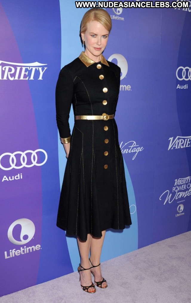 Nicole Kidman Beverly Hills Beautiful Posing Hot Celebrity Paparazzi