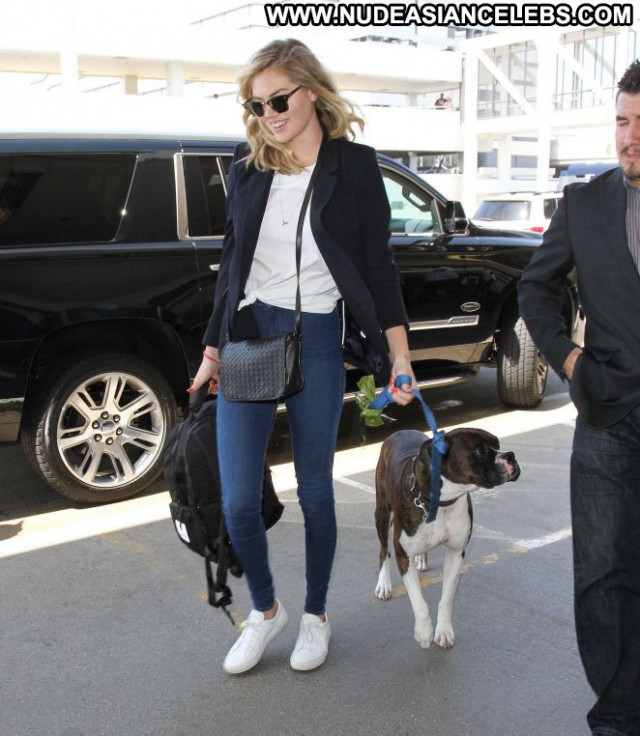 Kate Upton Lax Airport Lax Airport Paparazzi Celebrity Angel Los