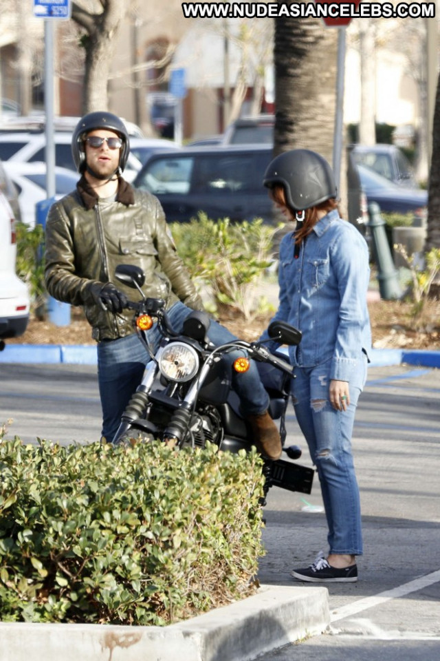 Lana Del Rey Babe Motorcycle Mali Celebrity Malibu Beautiful