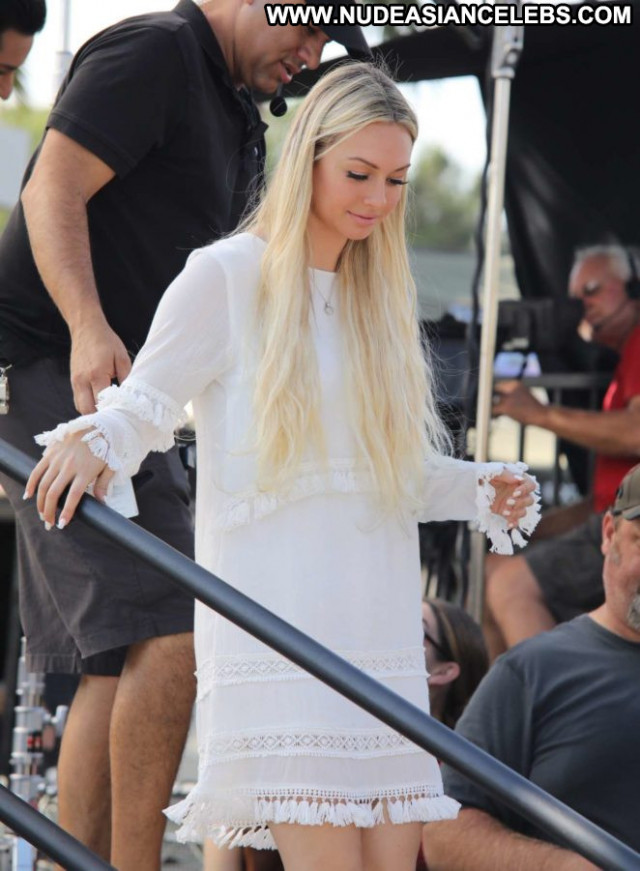 Corinne Olympios No Source Paparazzi Posing Hot Beautiful Celebrity Corinne Olympios No Source Paparazzi Posing Hot Beautiful Celebrity