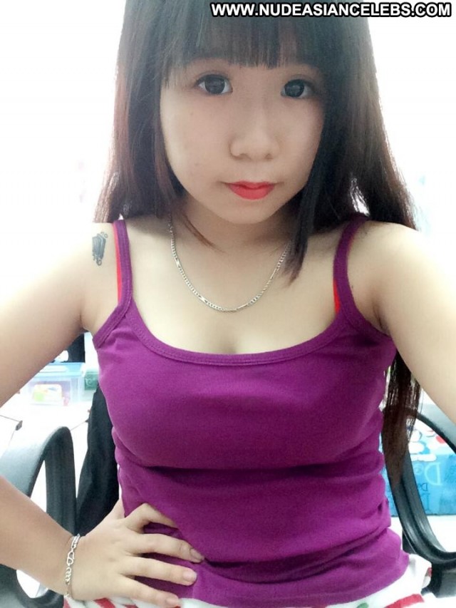 Vy Meo The Viet Nam Personal Show Skinny Brunette Celebrity Stunning