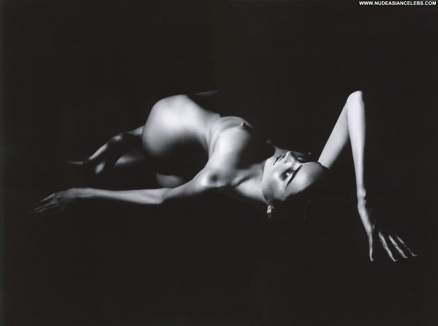 Miranda Kerr No Source Black Nude Beautiful Celebrity Babe Posing Hot