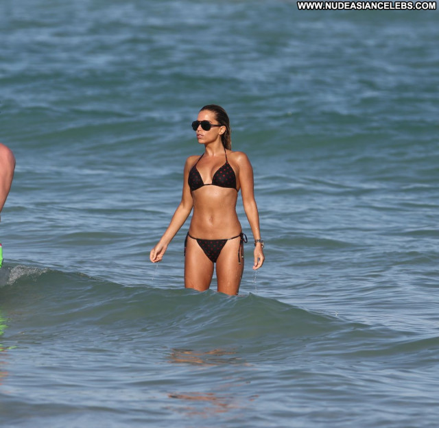 Sylvie Van Der Vaart The Beach Bikini Beach Beautiful Posing Hot Babe