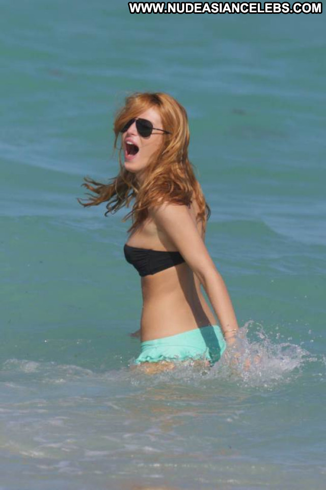 Bella Thorne No Source Candids Babe Bikini Beautiful Posing Hot