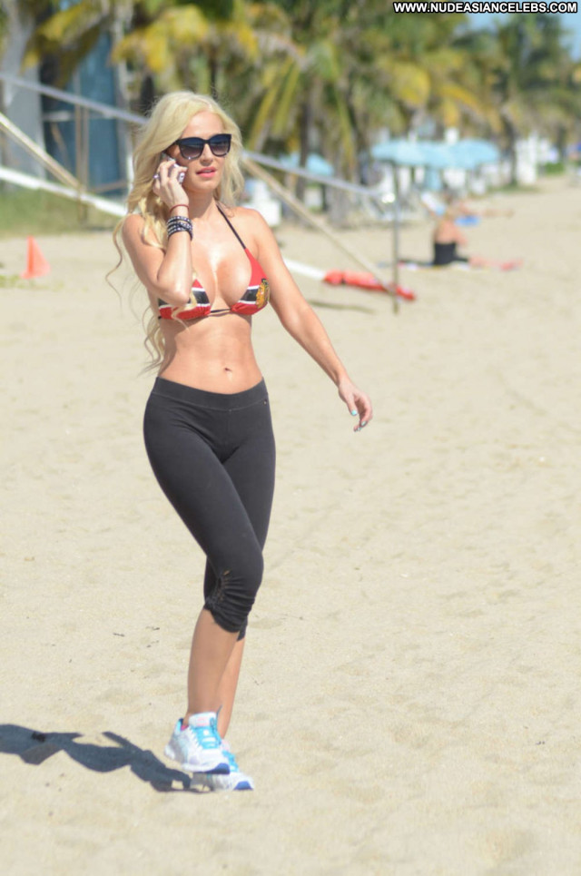 Ana Braga No Source Celebrity Beautiful Bikini Pants Posing Hot Yoga