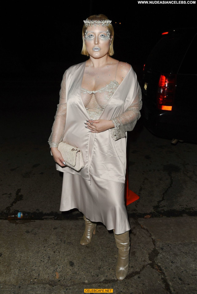 Hayley Hasselhoff Halloween Party Posing Hot Party Beautiful