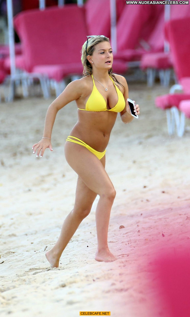 Zara Holland No Source Babe Celebrity Barbados Posing Hot Beautiful