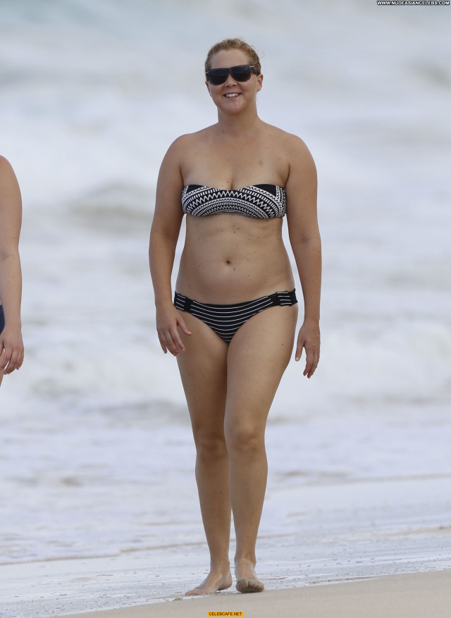Amy Schumer No Source Babe Celebrity Hawaii Beach Bikini Beautiful
