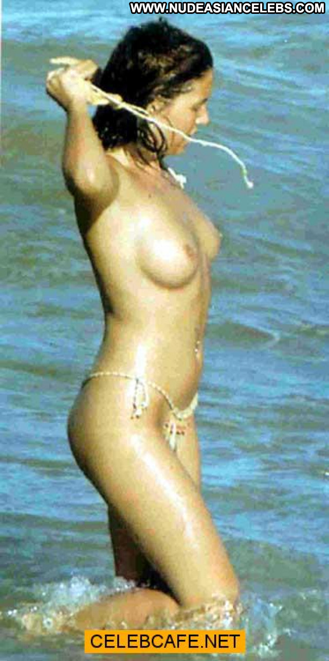 Laura Manzanedo Paparazzi Shots Babe Posing Hot Toples Topless