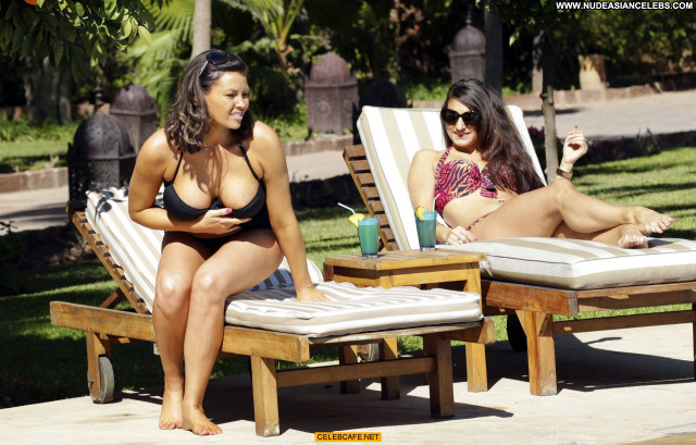 Jessica Wright No Source Celebrity Black Poolside Posing Hot Cleavage