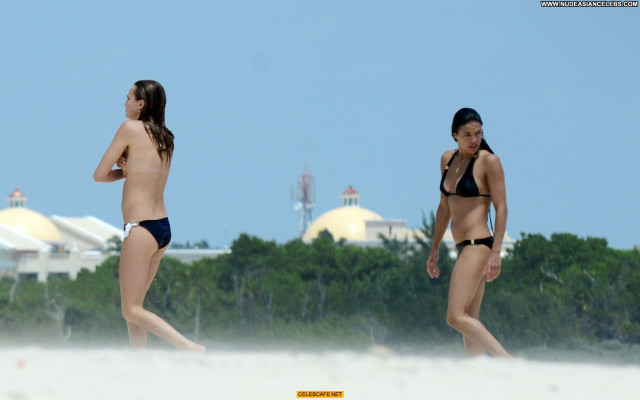 Cara Delevingne Topless Beach Babe Toples Mexico Beautiful Posing Hot