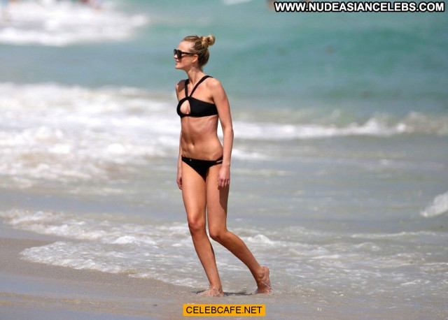 Anne Vyalitsyna No Source Posing Hot Babe Celebrity Black Bikini