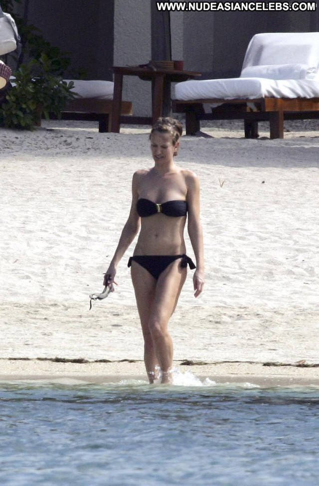 Karen Mulder No Source Topless Bikini Breasts Babe Mauritius Toples