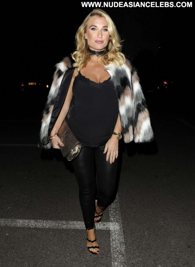 Billie Faiers No Source Beautiful Party Posing Hot Babe Celebrity