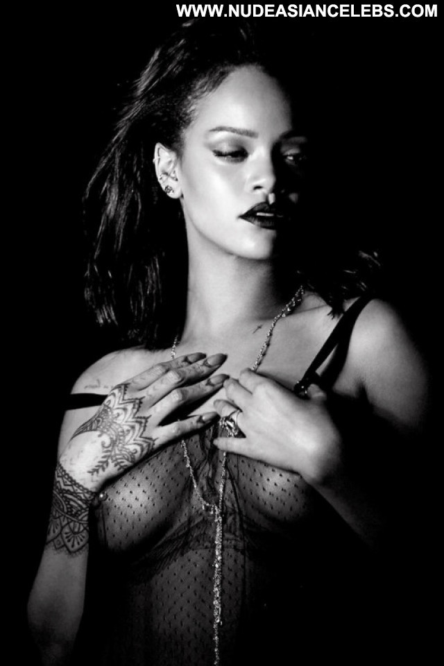 Rihanna No Source Bar Nude Angry Celebrity Glamour Hollywood Pussy