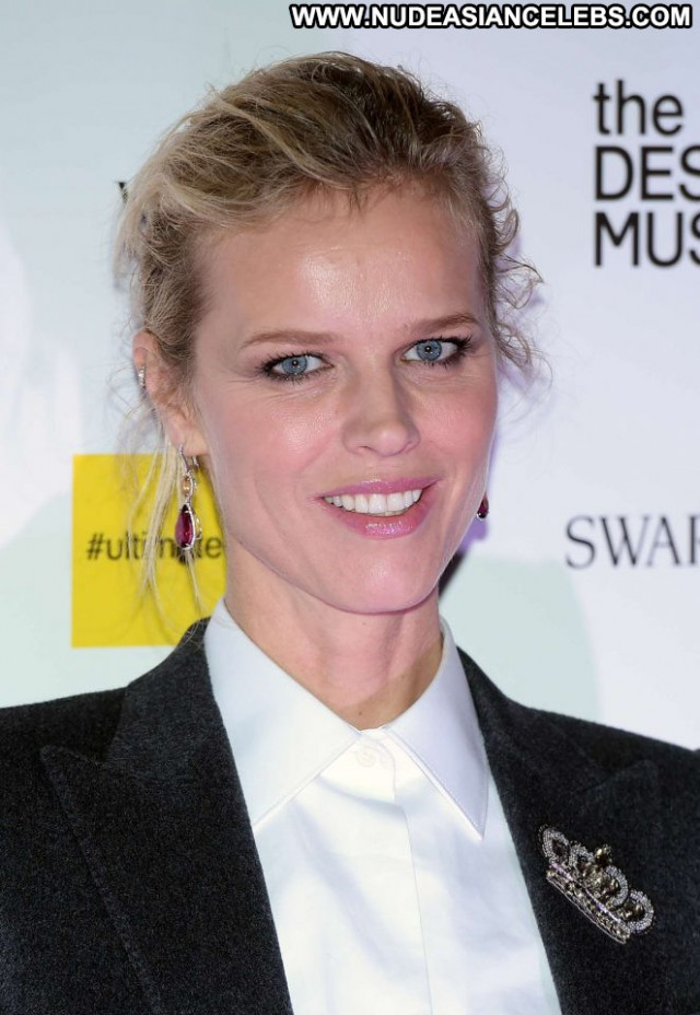 Eva Herzigova No Source Party Beautiful London Paparazzi Babe Posing