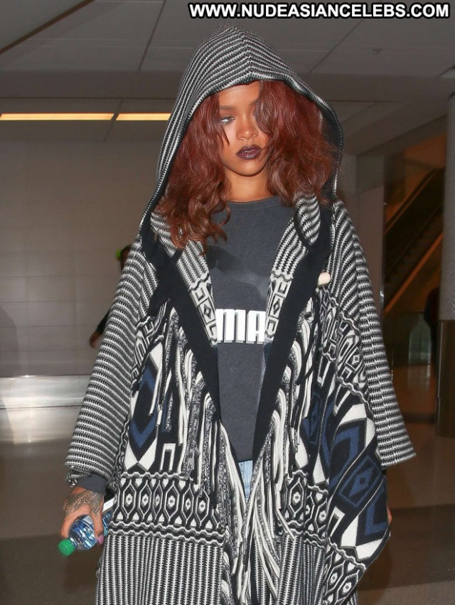 Rihanna Lax Airport Celebrity Posing Hot Beautiful Lax Airport Babe