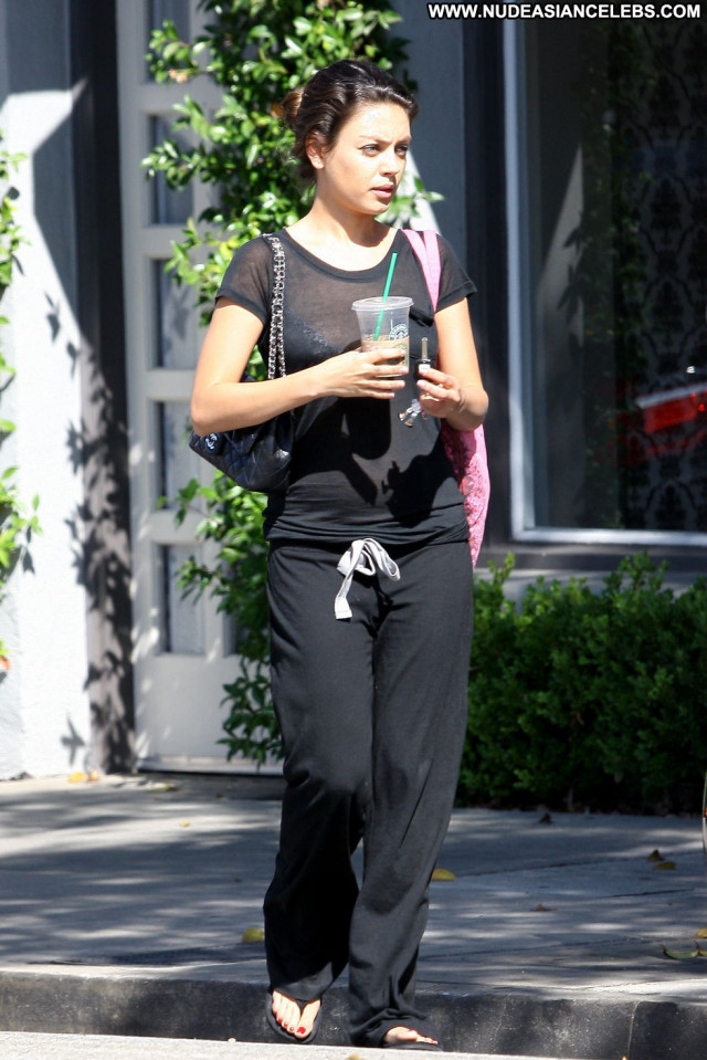 Mila Kunis Beverly Hills Posing Hot Celebrity Gym Candids Candid Babe