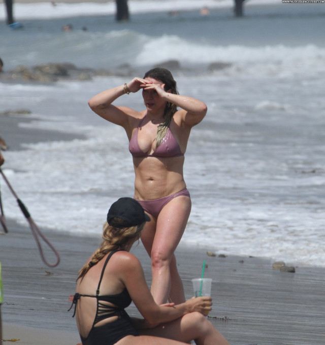 Hilary Duff The Beach In Malibu Sexy Malibu Singer Posing Hot Sex