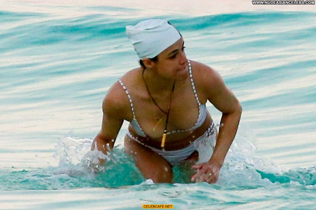 Michelle Rodriguez No Source Celebrity Nipple Slip Babe Beach Posing