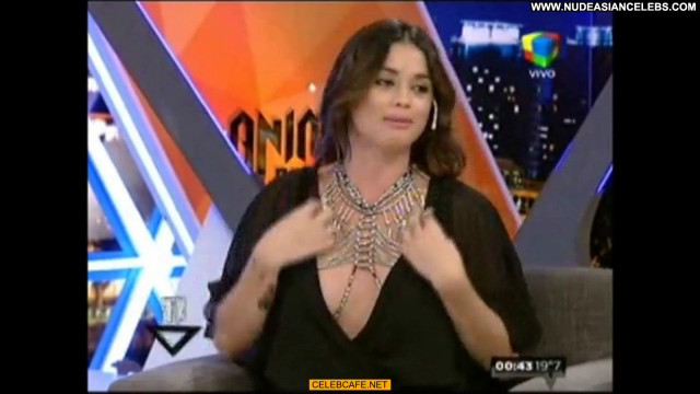 Vitto Saravia Tv Show  Posing Hot Celebrity Beautiful Boob Slip Babe