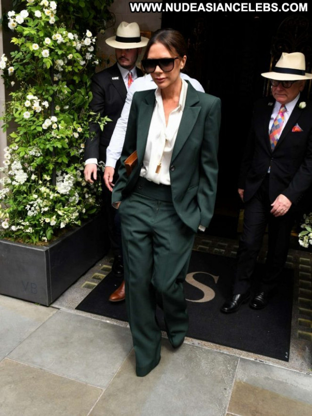 Victoria Beckham No Source Celebrity Posing Hot Beautiful London Babe