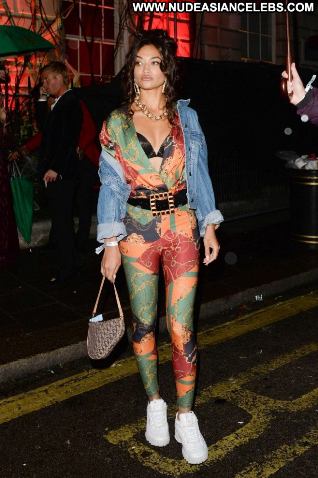 Shanina Shaik Halloween Party Celebrity Beautiful Party Paparazzi