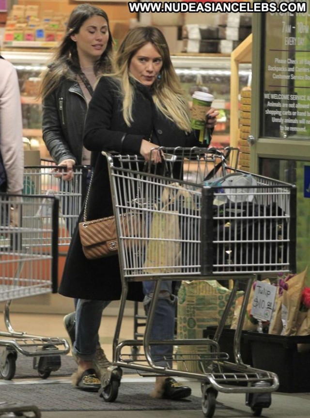 Hilary Duff Beverly Hills Paparazzi Shopping Beautiful Babe Posing