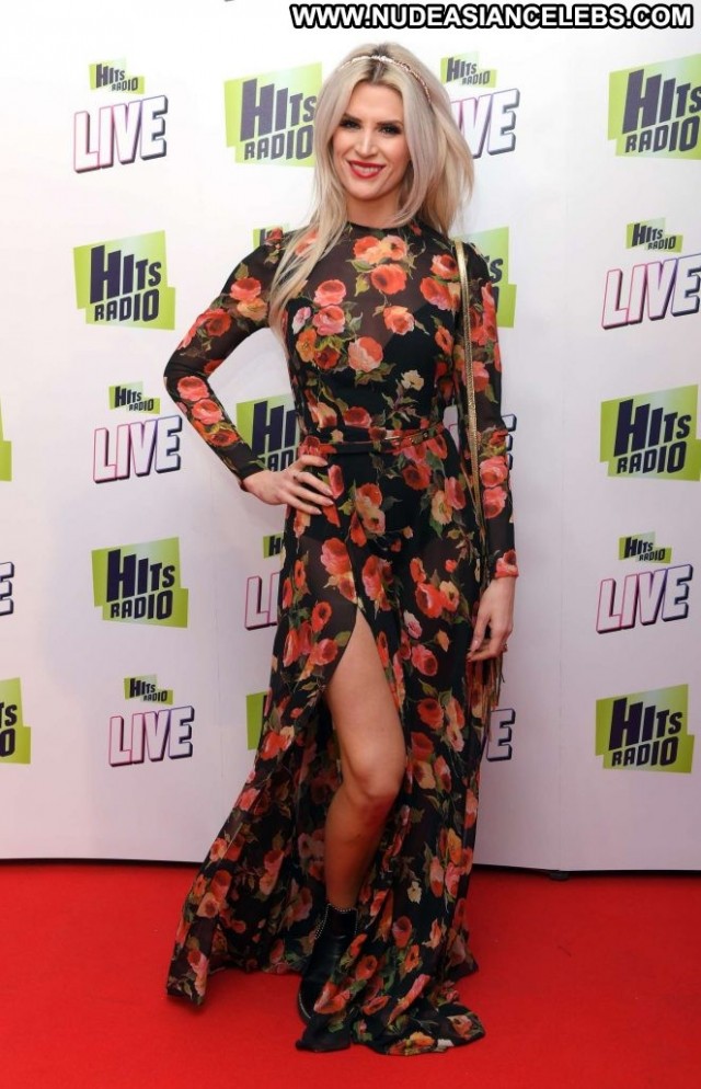 Sarah Jayne Dunn No Source Paparazzi Celebrity Live Posing Hot Babe