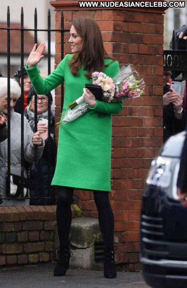 Kate Middleton No Source Babe School Beautiful Paparazzi Posing Hot