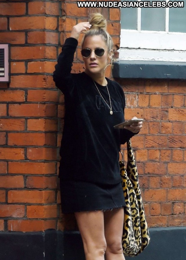 Caroline Flack No Source  Paparazzi Celebrity Babe Posing Hot London