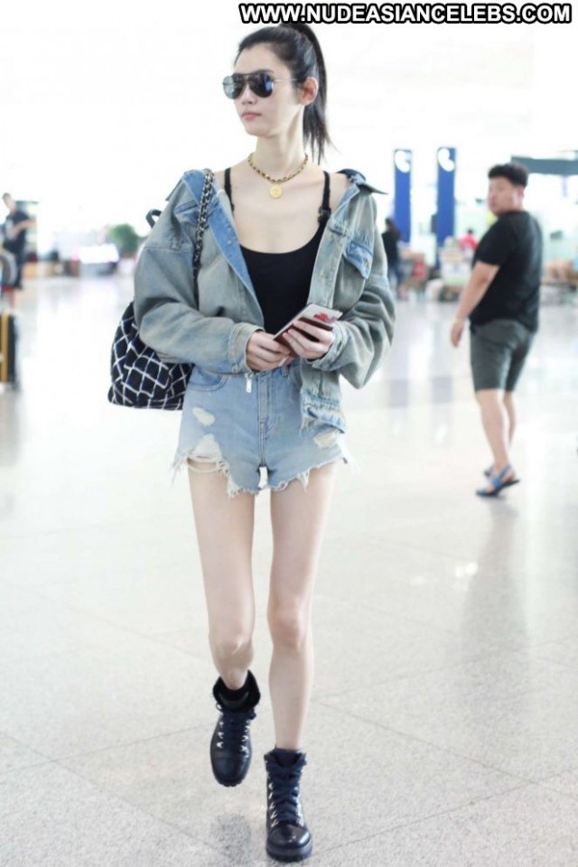 Ming Xi No Source Babe Posing Hot Paparazzi Beautiful International