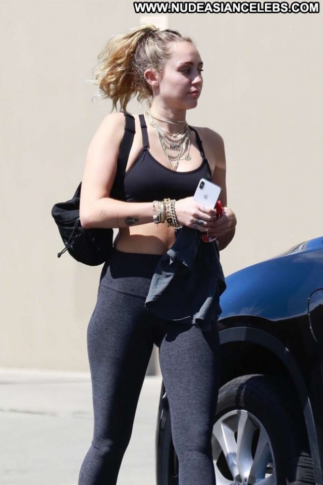 Miley Cyrus Los Angeles Gym Beautiful Paparazzi Los Angeles Babe