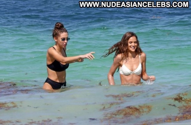 Helen Owen The Beach Bikini Celebrity Paparazzi Beach Posing Hot