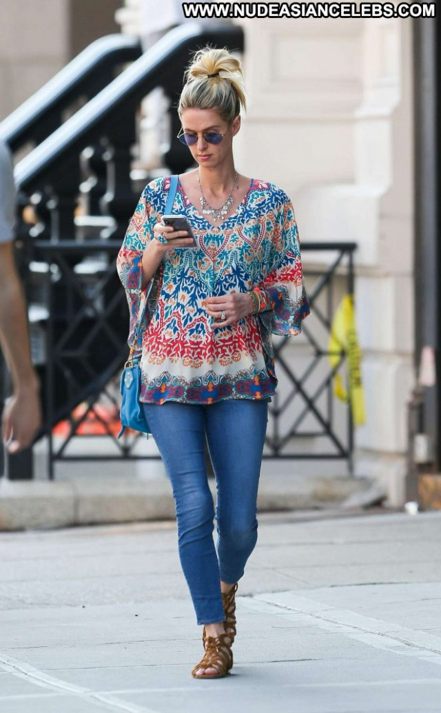 Nicky Hilton New York Celebrity Beautiful Jeans Paparazzi New York