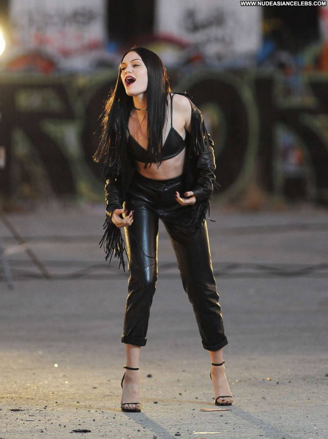 Jessie J No Source Babe Paparazzi Beautiful Celebrity Posing Hot