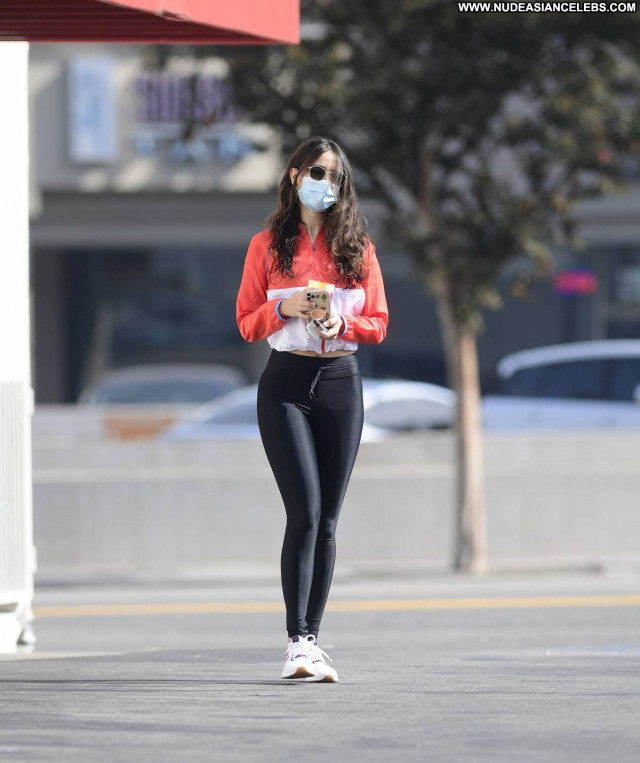 Eiza Gonzalez Los Angeles Babe Paparazzi Posing Hot Beautiful