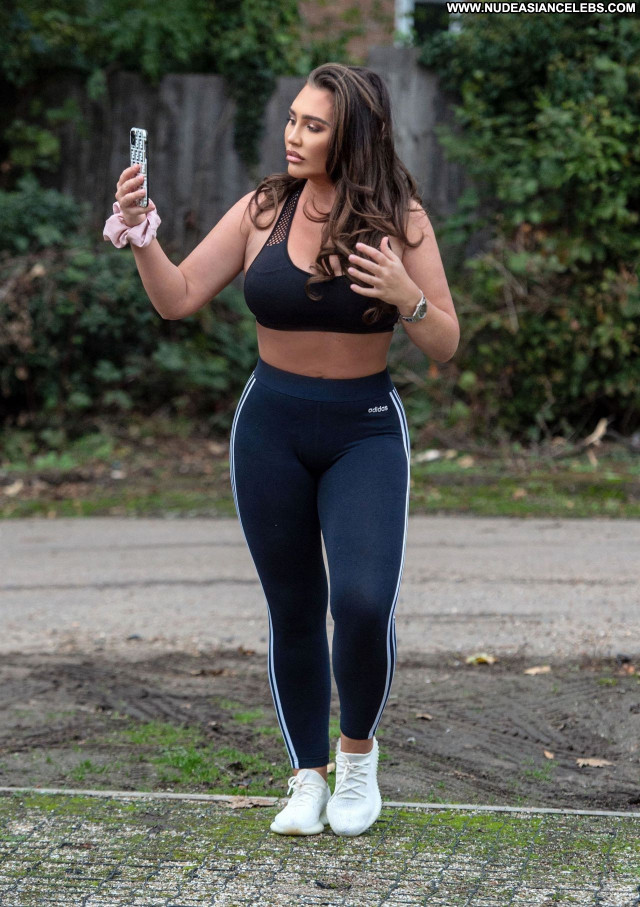 Lauren Goodger No Source Beautiful Celebrity Sexy Posing Hot Babe