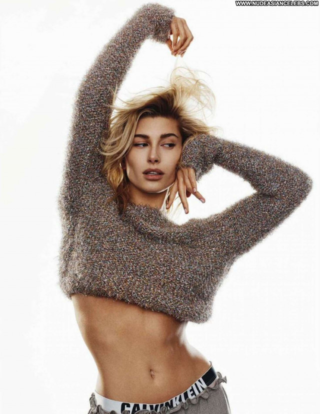 Hailey Baldwin Elle Spain  Posing Hot Beautiful Babe Celebrity