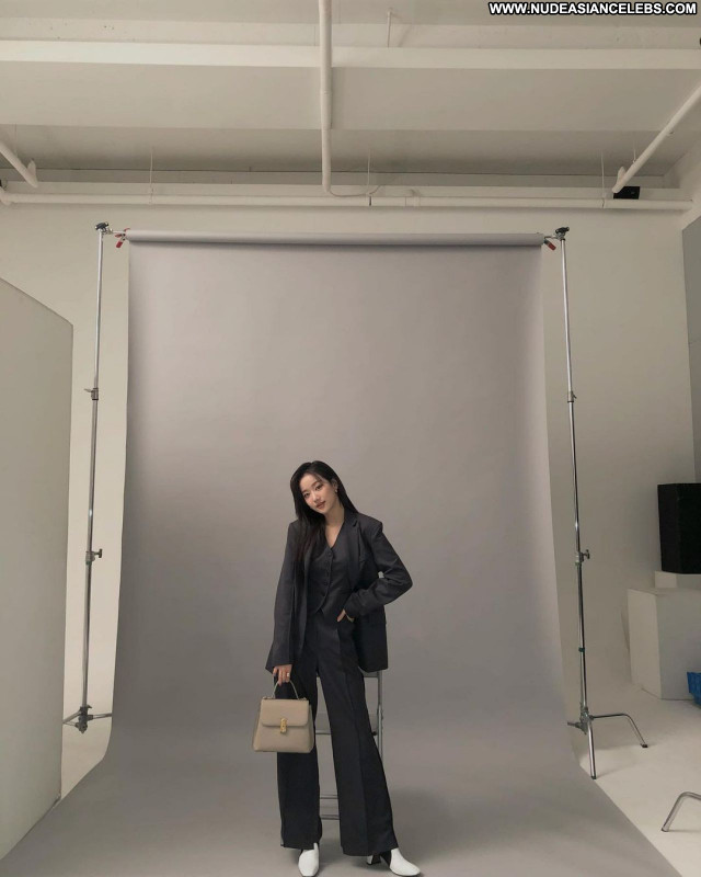 Aprils Naeun No Source Sexy Babe Posing Hot Beautiful Celebrity