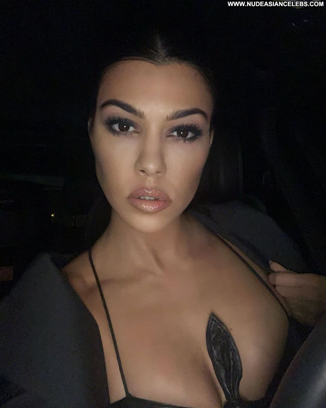 Kourtney Kardashian No Source Babe Celebrity Posing Hot Sexy Beautiful