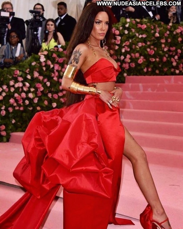 Red Carpet No Source Celebrity Posing Hot Babe Beautiful